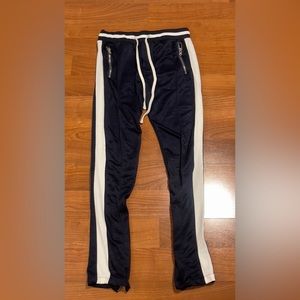 MNML Men’s Joggers Medium